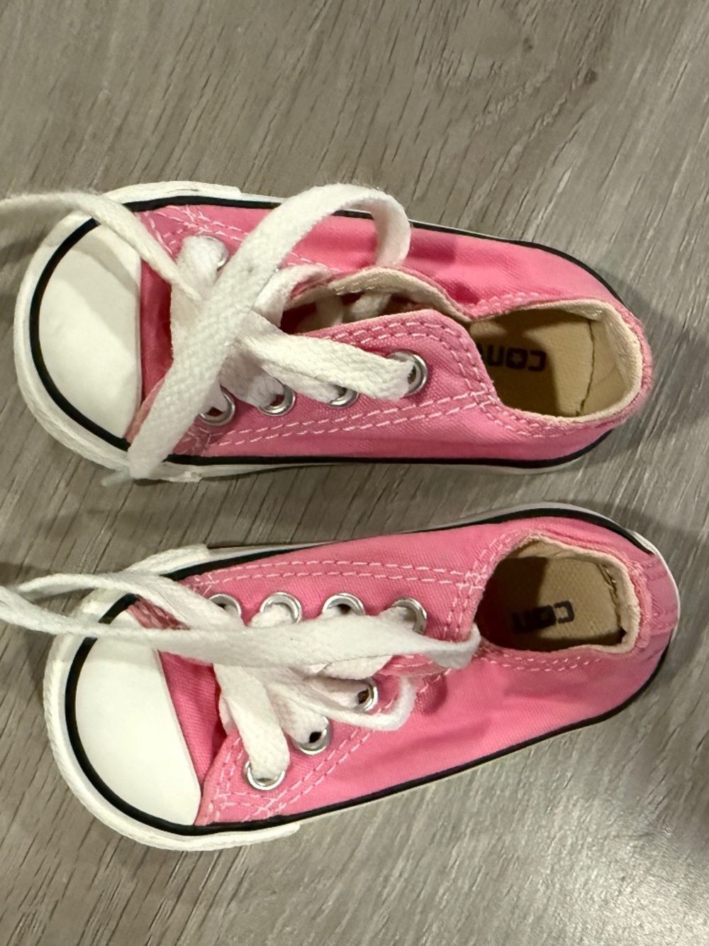Converse toddler sneakers